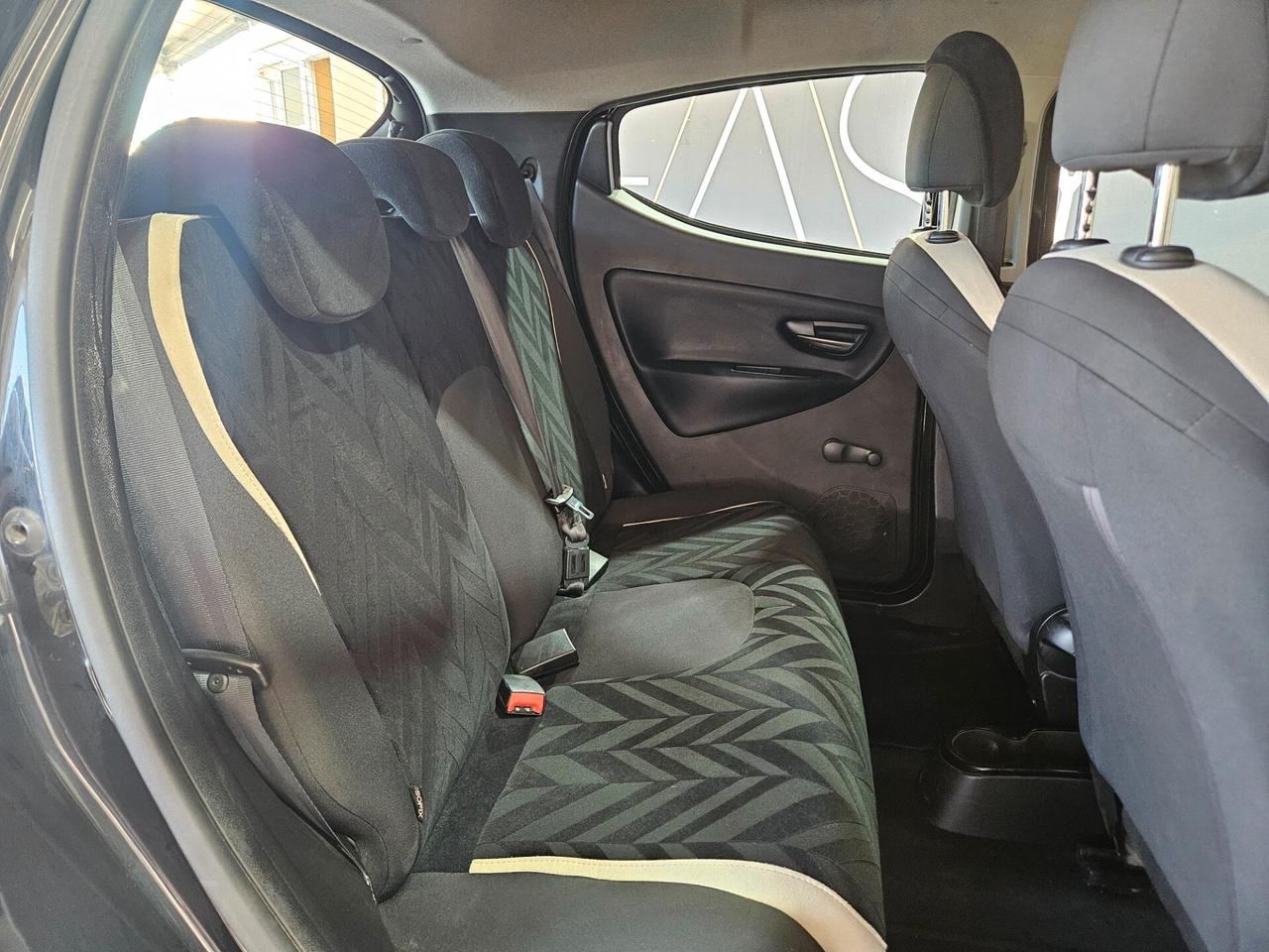 Lancia Ypsilon 1.2 Gold ecochic Gpl