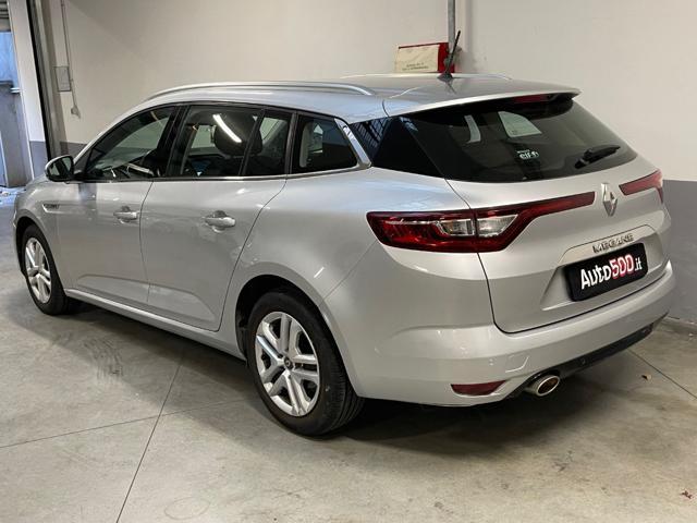 RENAULT Megane Mégane Sporter TCe 140 CV EDC FAP Intens