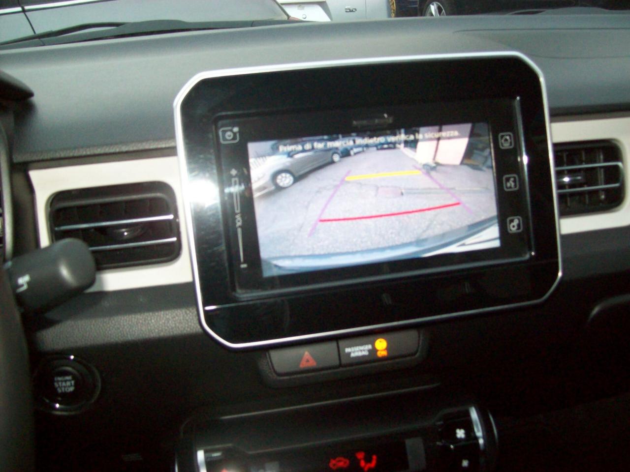 Suzuki Ignis 1.2 Hybrid Top