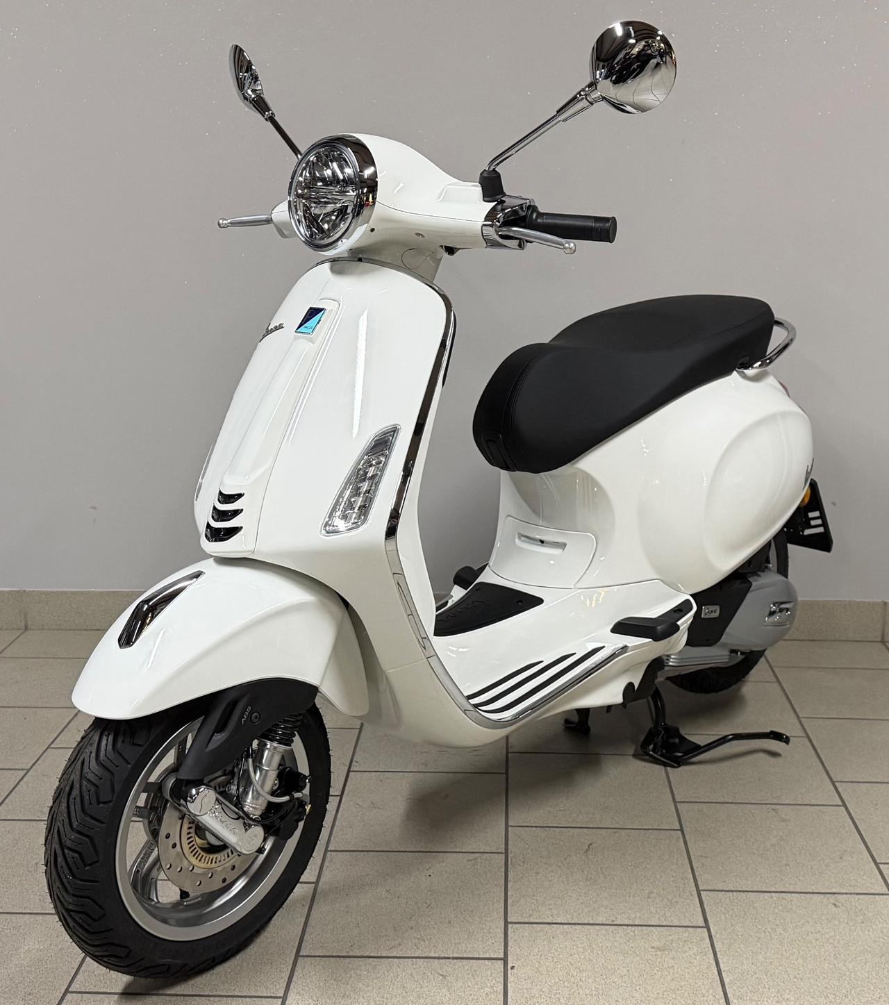 Piaggio Vespa 125 Primavera