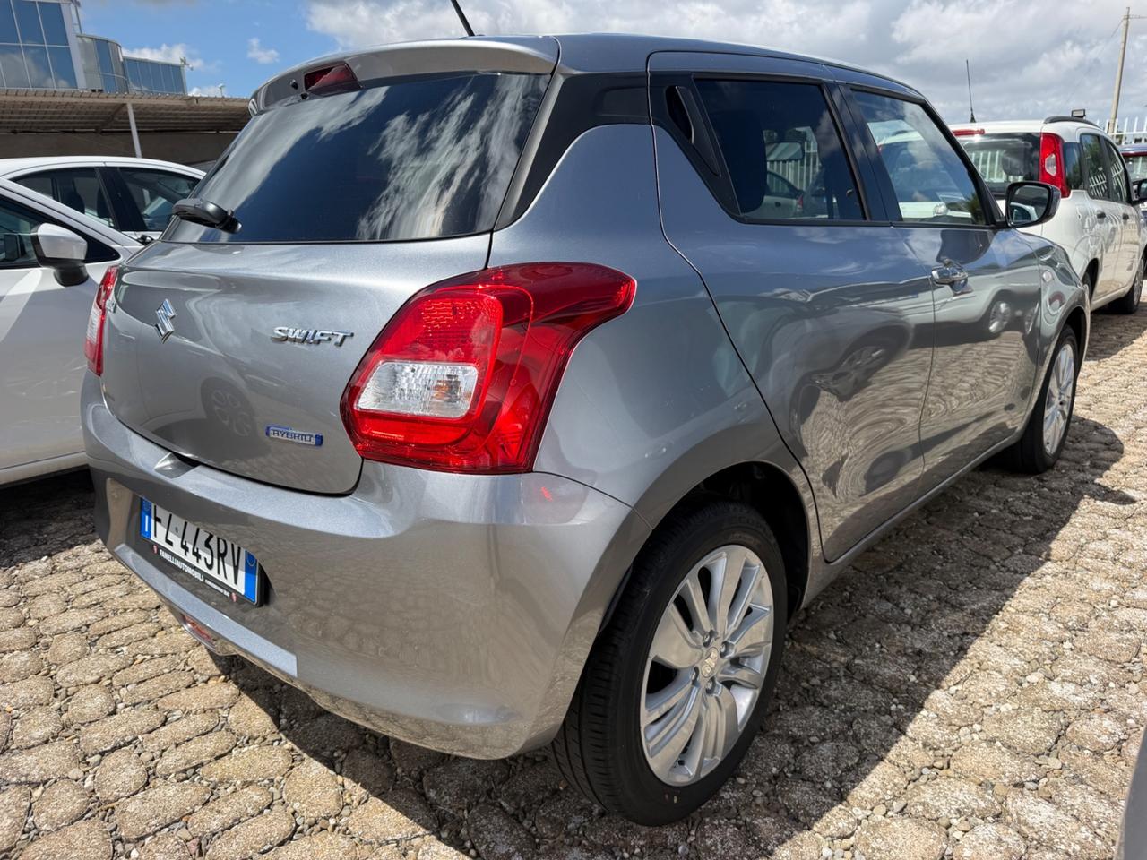 Suzuki Swift 1.2 Hybrid Top
