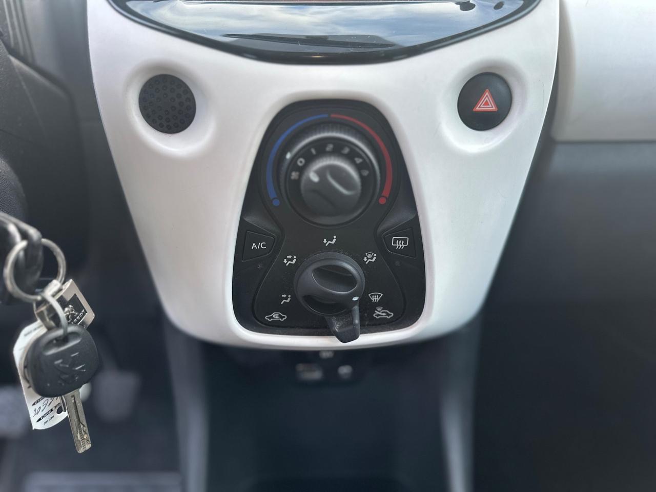 Peugeot 108 VTi 68 5 porte Active TOP!