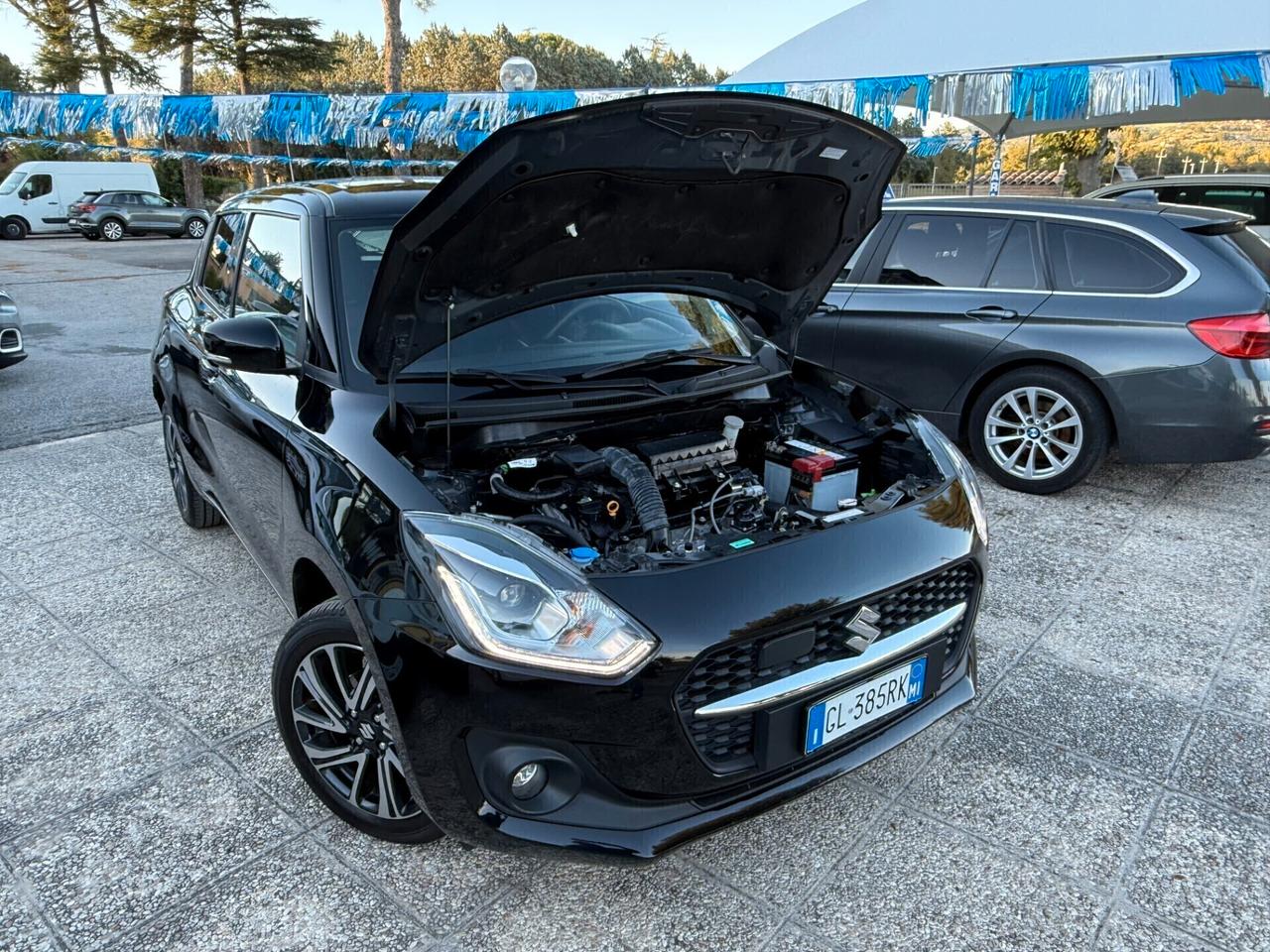 "UNA CHICCA" Suzuki Swift 1.2 Hybrid 4x4 AllGrip Top