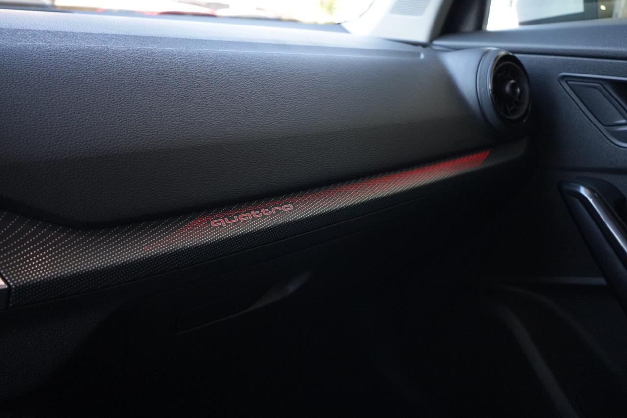 AUDI Q2 2.0 TDI quattro S-tronic BUSINESS