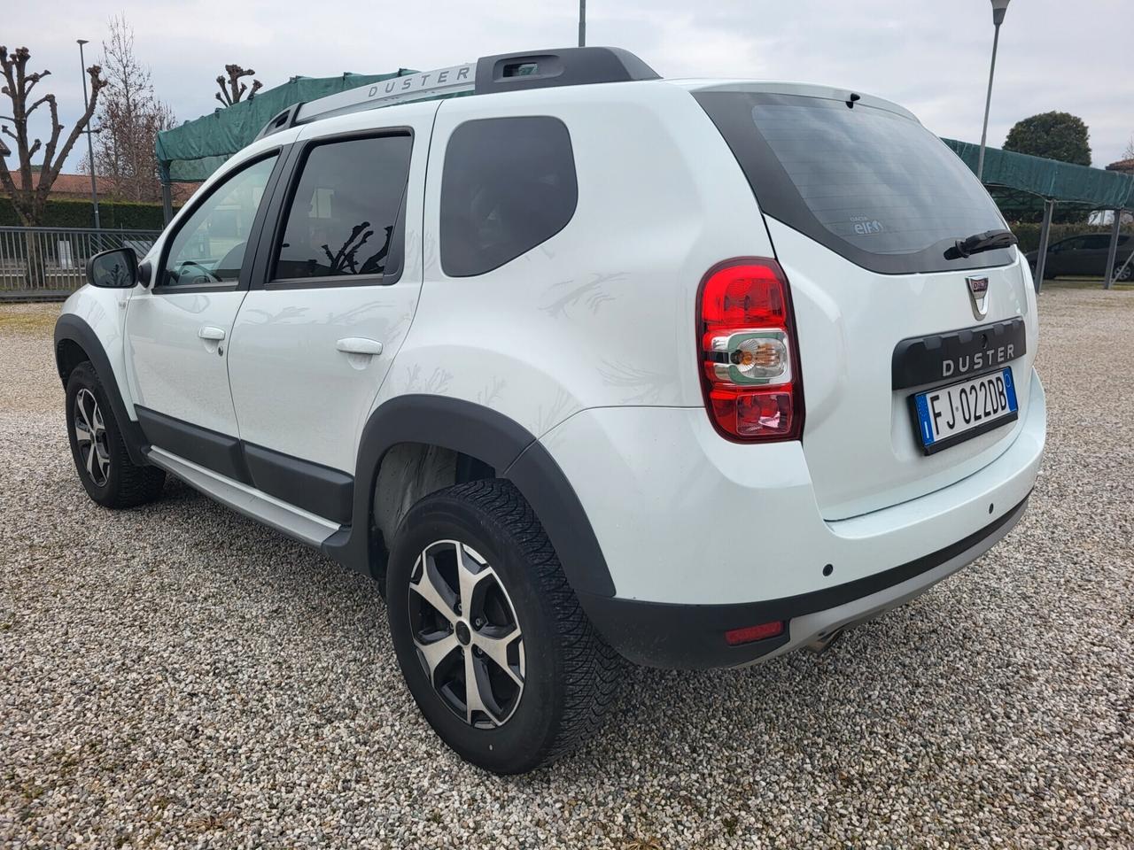 Dacia Duster 1.6 115CV Start&Stop 4x2 GPL Lauréate