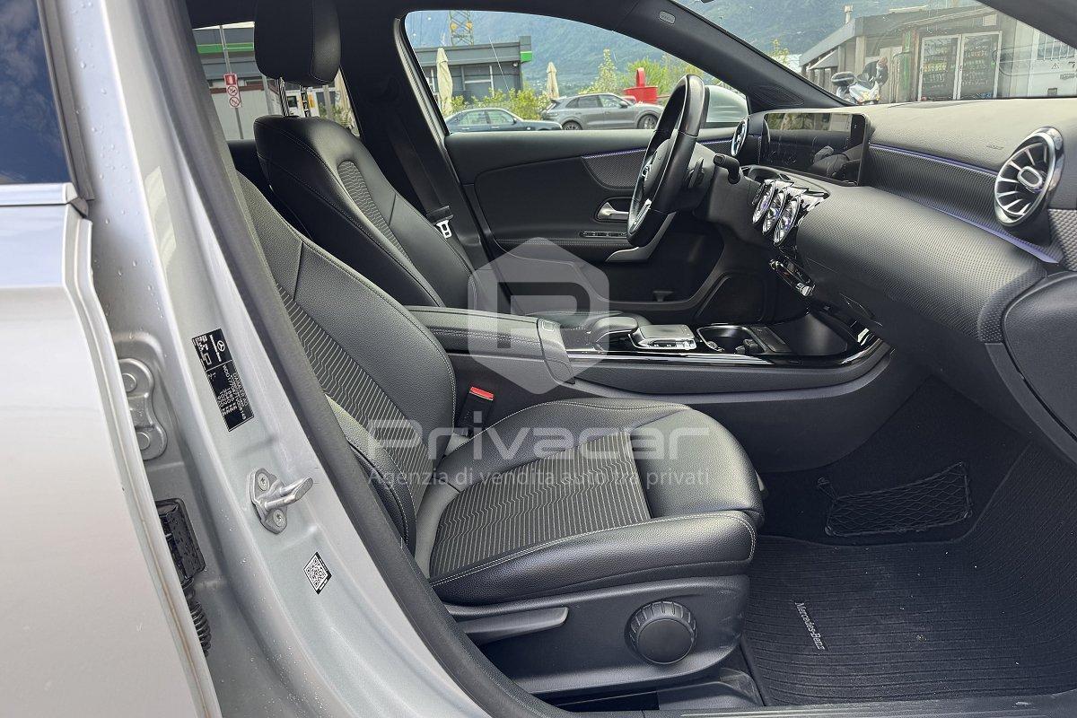 MERCEDES A 200 Sport