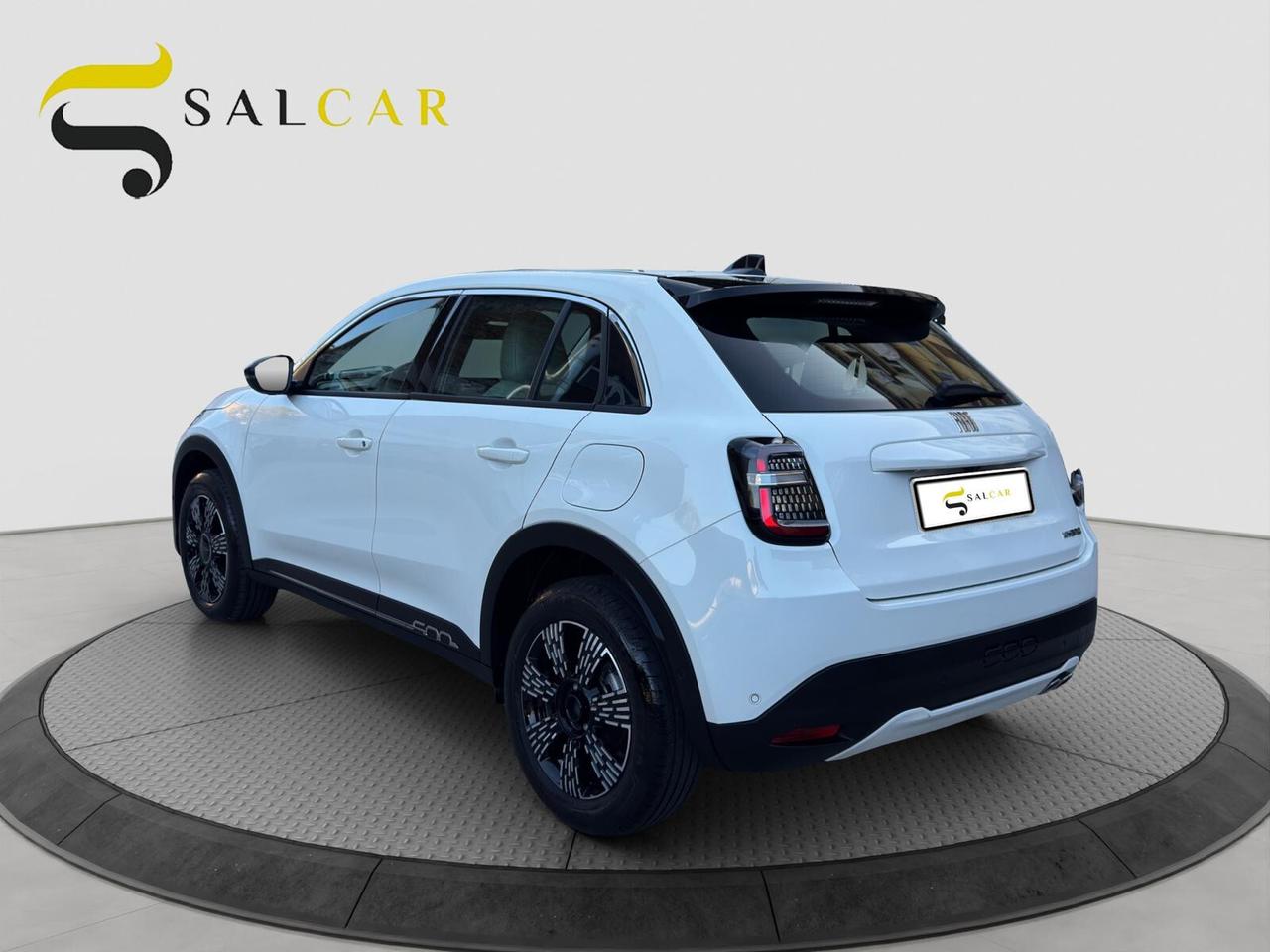 Fiat 600 1.2 hybrid 145cv La Prima automatica 2025