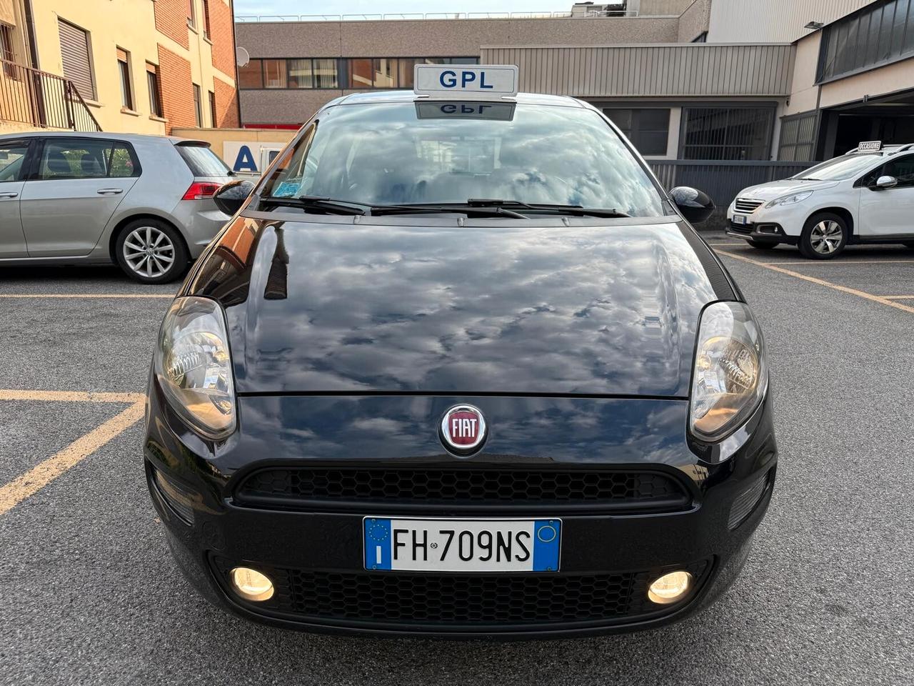 Fiat Punto 1.4 8V 5 porte E6 Lounge GPL ***OK NEOPATENTATI***