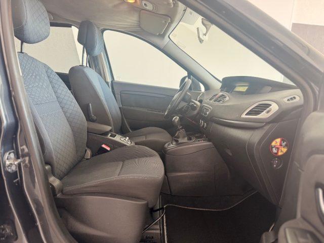 RENAULT Scenic X-Mod 1.5 dCi 105CV Confort