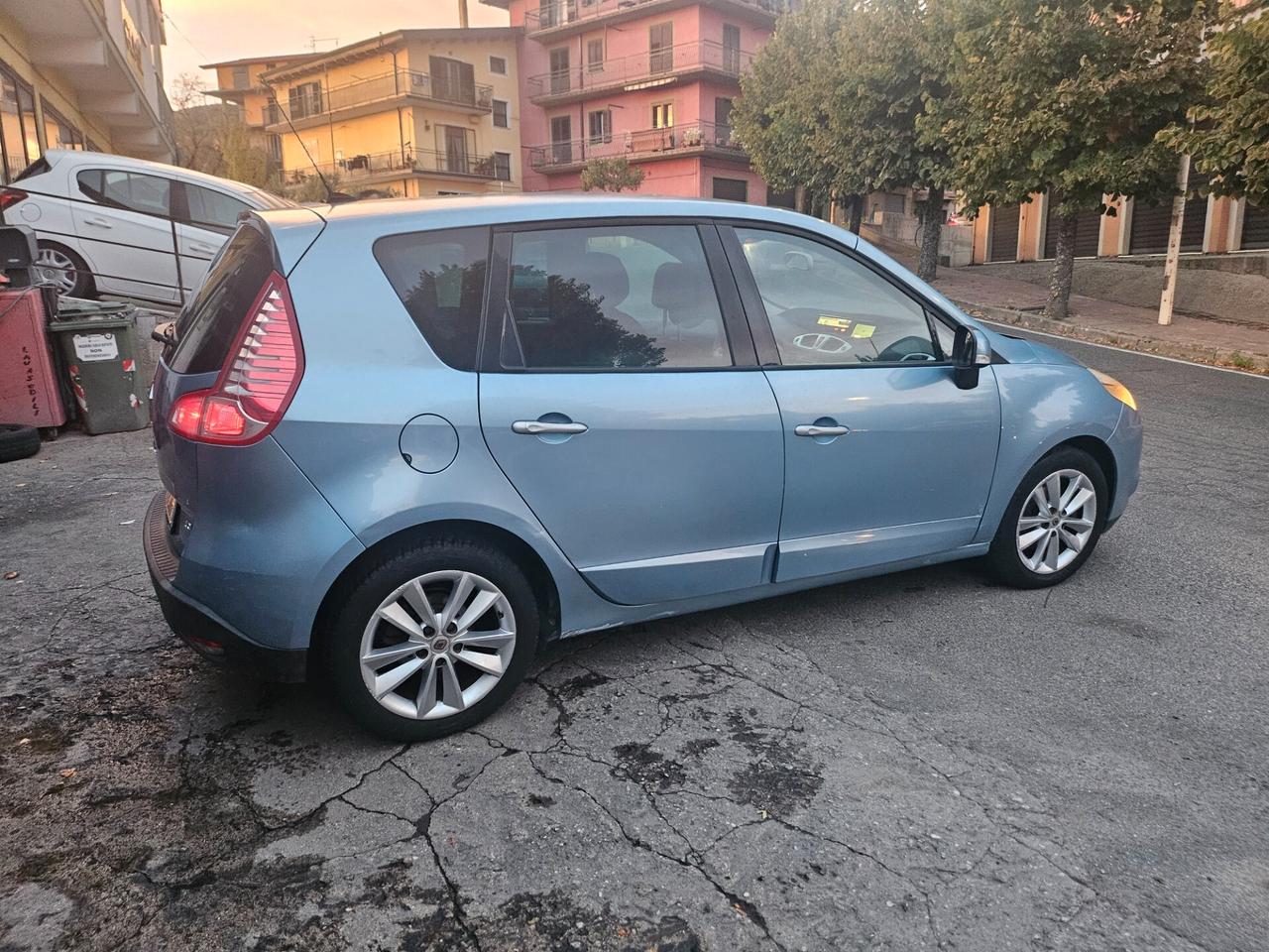 Renault Scenic X-Mod 1.5 dCi 110CV 2010