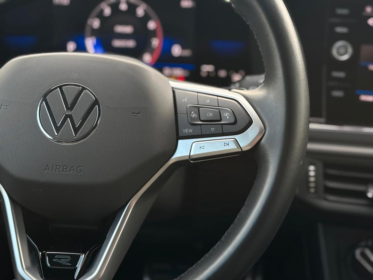 Volkswagen Polo 1.0 TSI DSG R-Line