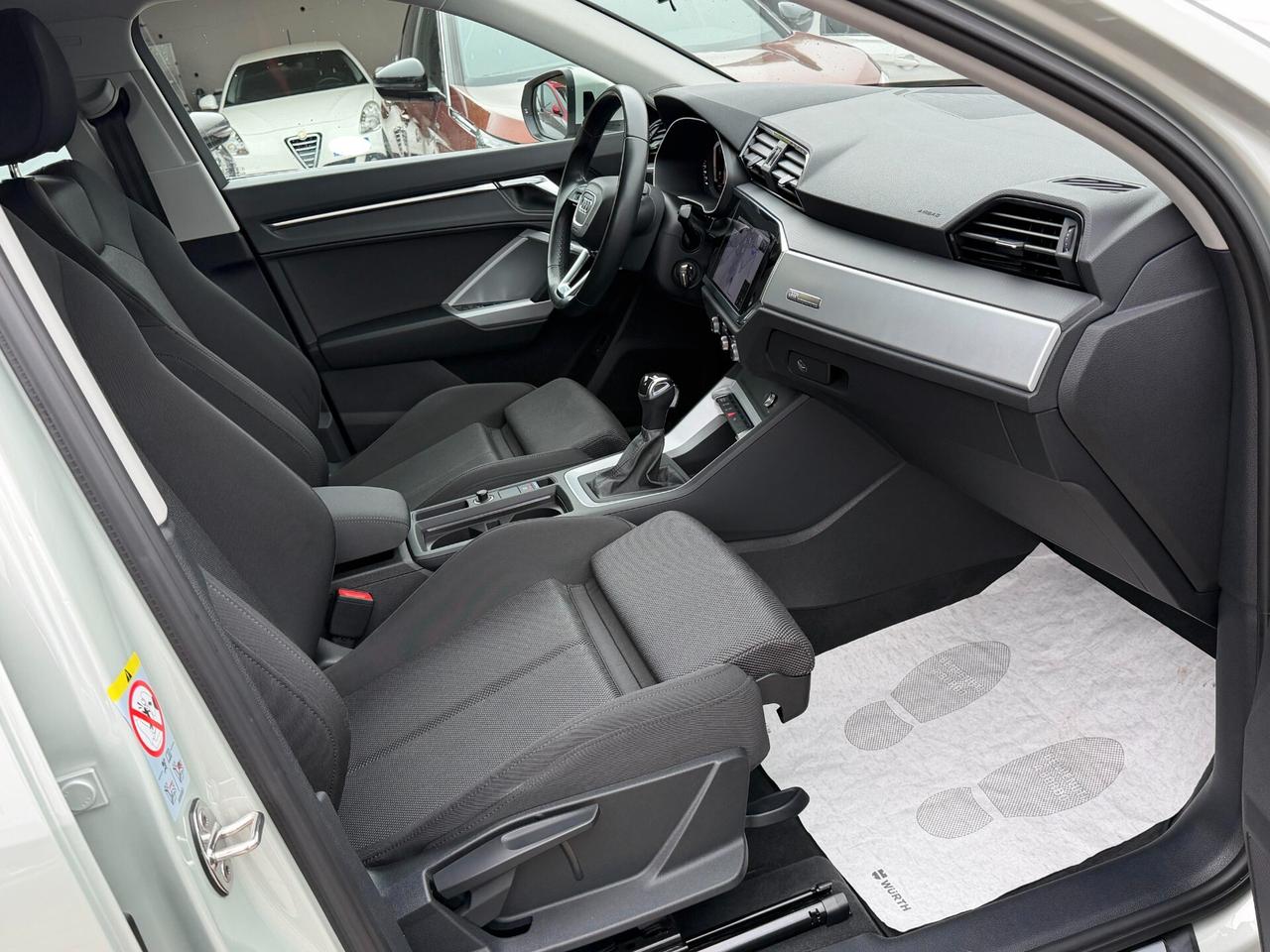 Audi Q3 SB 35 2.0 TDI 150 cv. S Tronic LINE EDITION