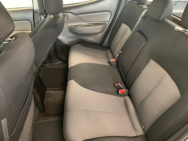 MITSUBISHI L200 Doppia Cabina Pick Up 5 Posti Double Cab Invite