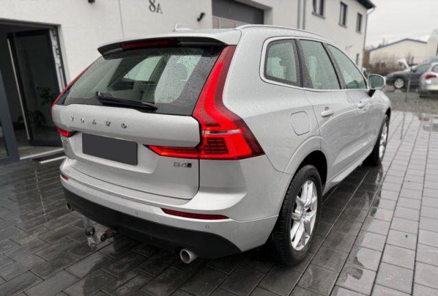 VOLVO XC60 B4 (d) AWD Geartronic Momentum Pro