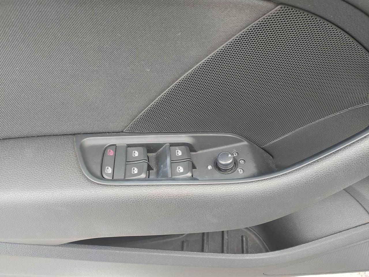 Audi A3 Business Line 2.0 35 TDI #7770