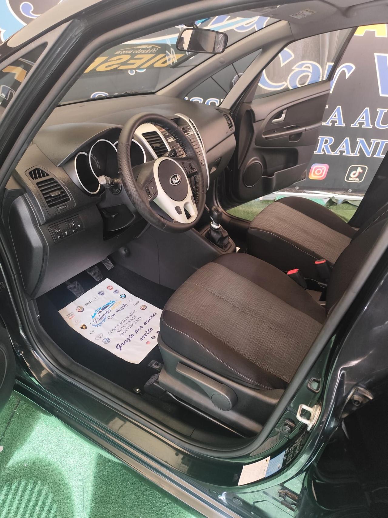 Kia Venga 1.4 CRDi 90CV CROSSOVER