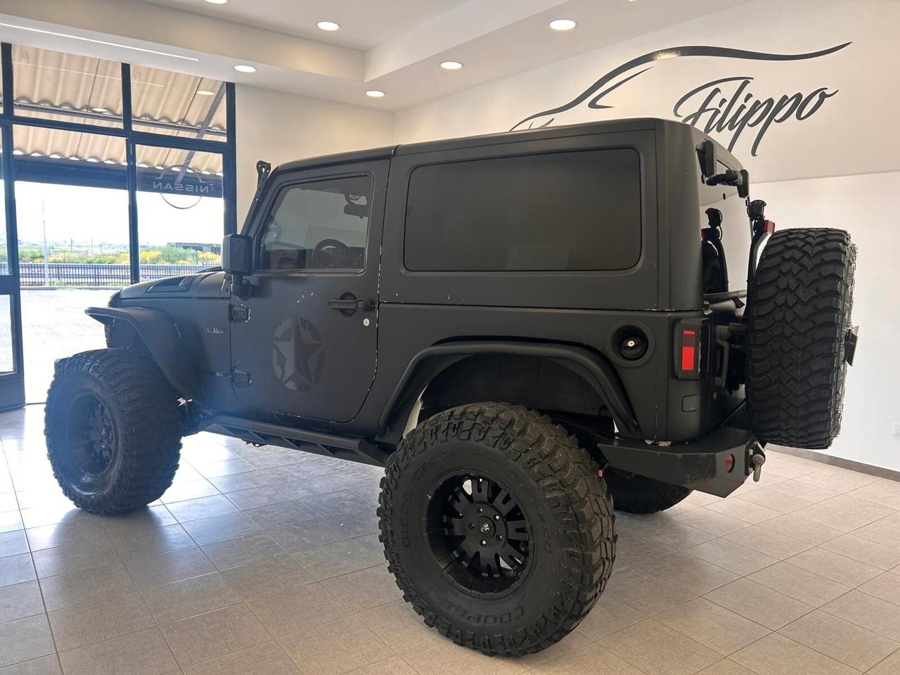 Jeep Wrangler 2.8 CRD Sahara solo 125.000km