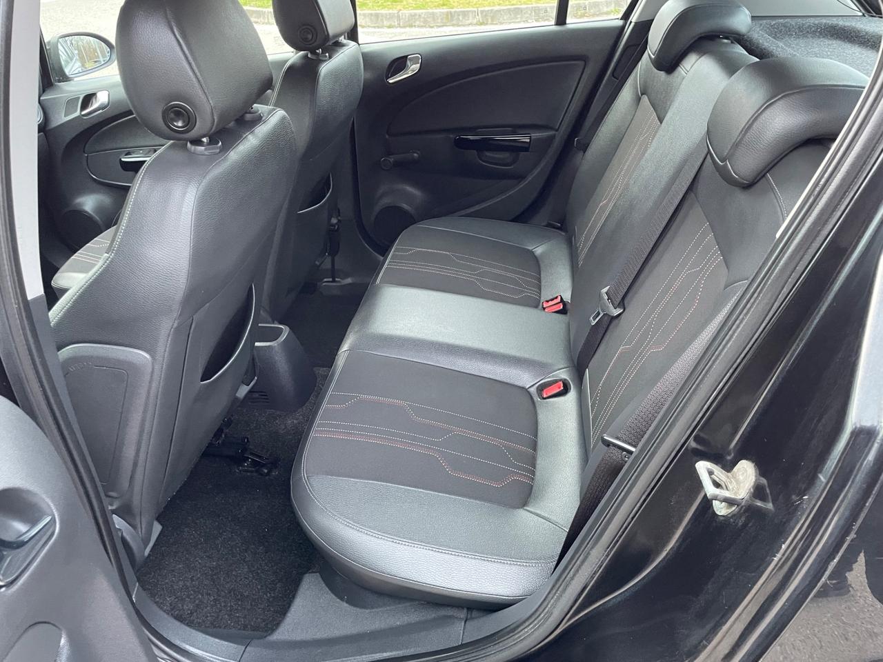 Opel Corsa 1.2 5 porte Sport* Neo patentati *