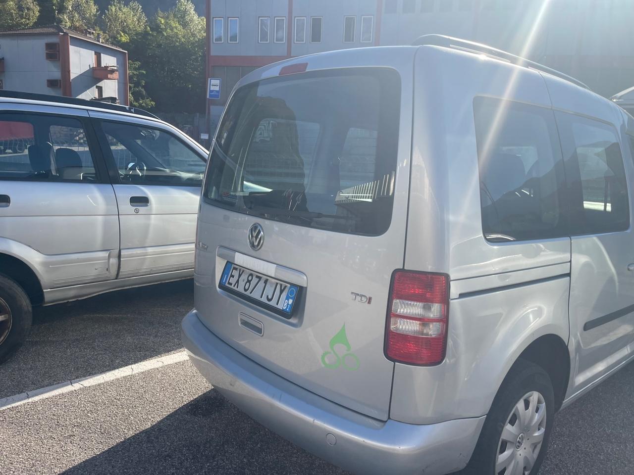 Volkswagen Caddy 1.6 TDI 102 CV 5p. Highline SI NEOPATENTATI
