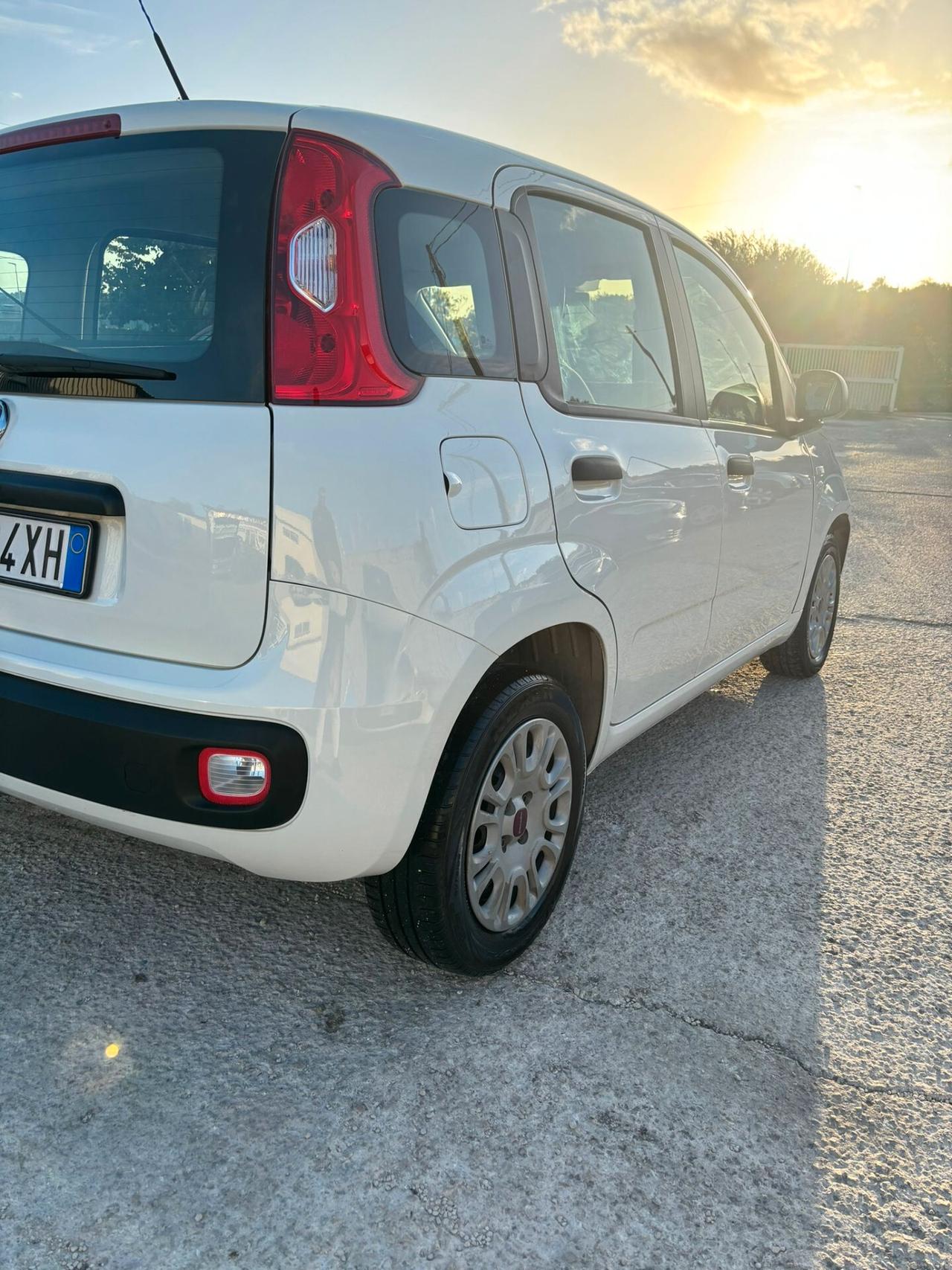 Fiat Panda 1.2 Connected by Wind