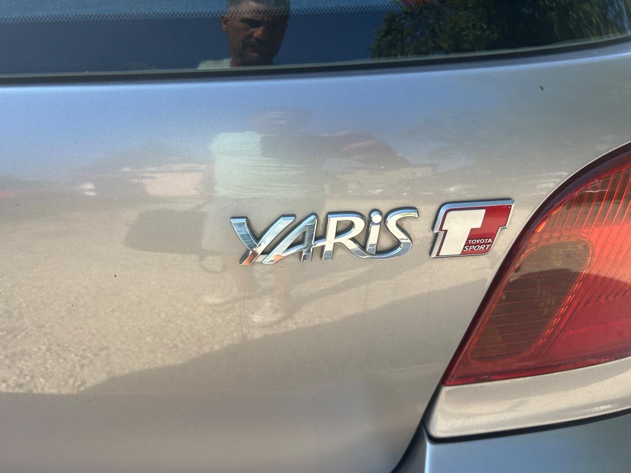 Toyota Yaris 1.5i 16V cat 5 porte T Sport Blue