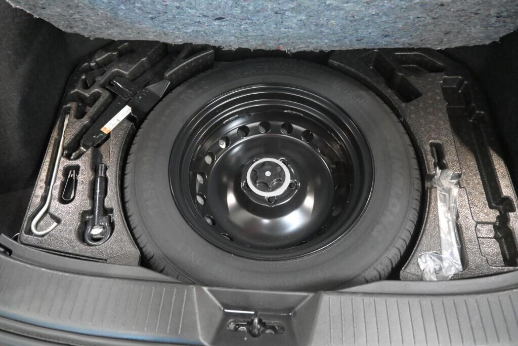 NISSAN QASHQAI 1.3 140CV MHEV 6M. ACENTA ( FARI LED - CLIMA BIZONA - MIRROR - SENSORI POST. - TELECAMERA POST. )