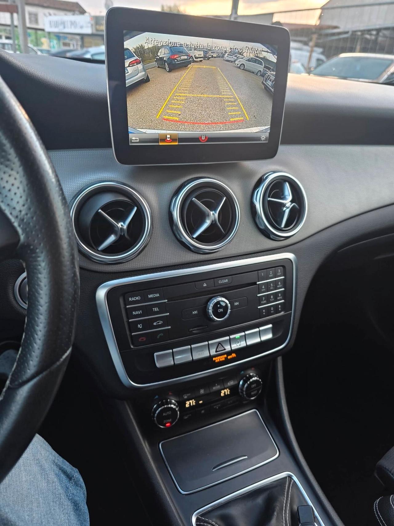 Mercedes-benz GLA 180 d Sport