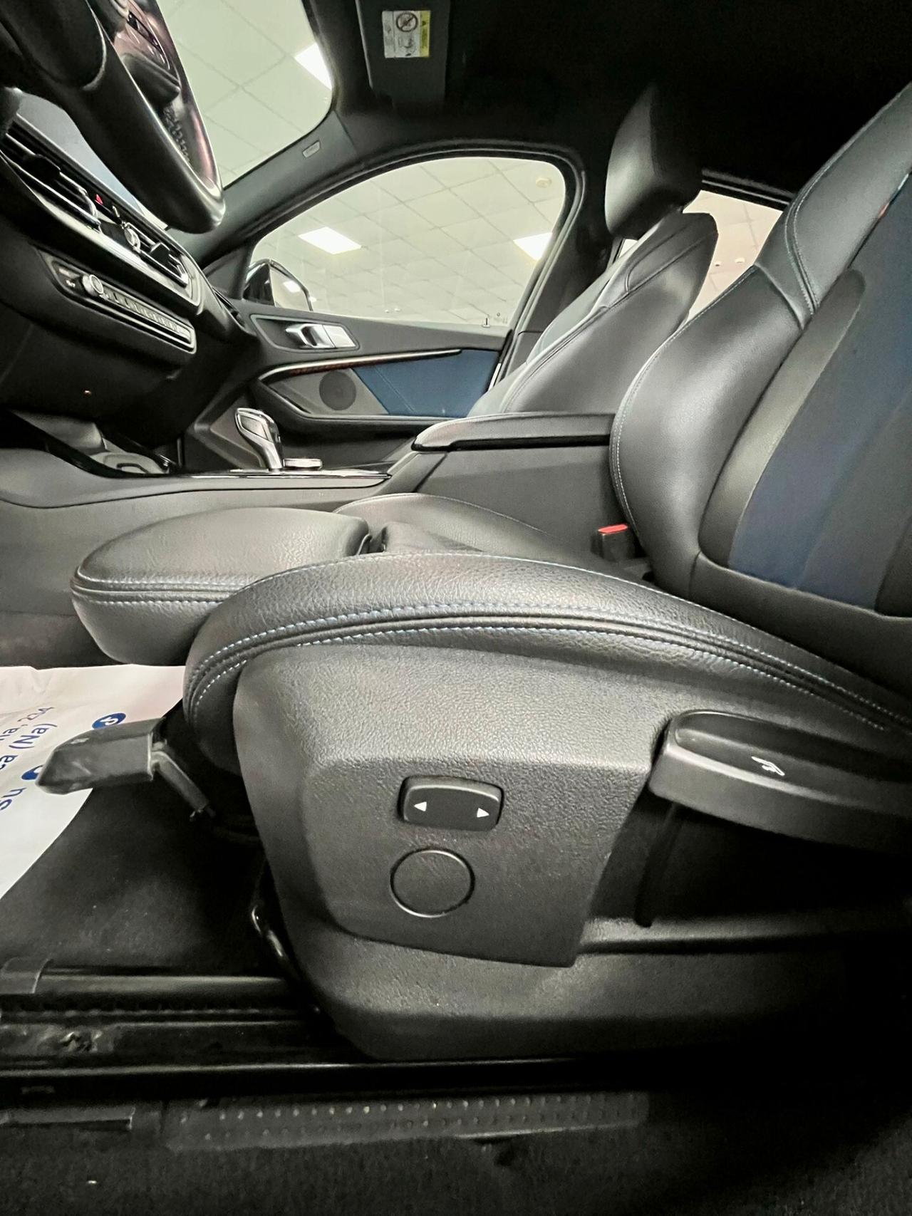 Bmw 116 116d 5p. Msport