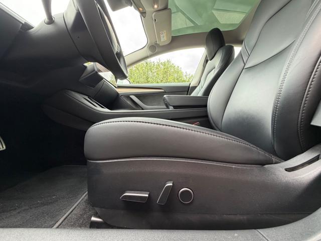 TESLA Model 3 PERFORMANCE NAVI+PELLE+PINZE ROSSE+SPOILER