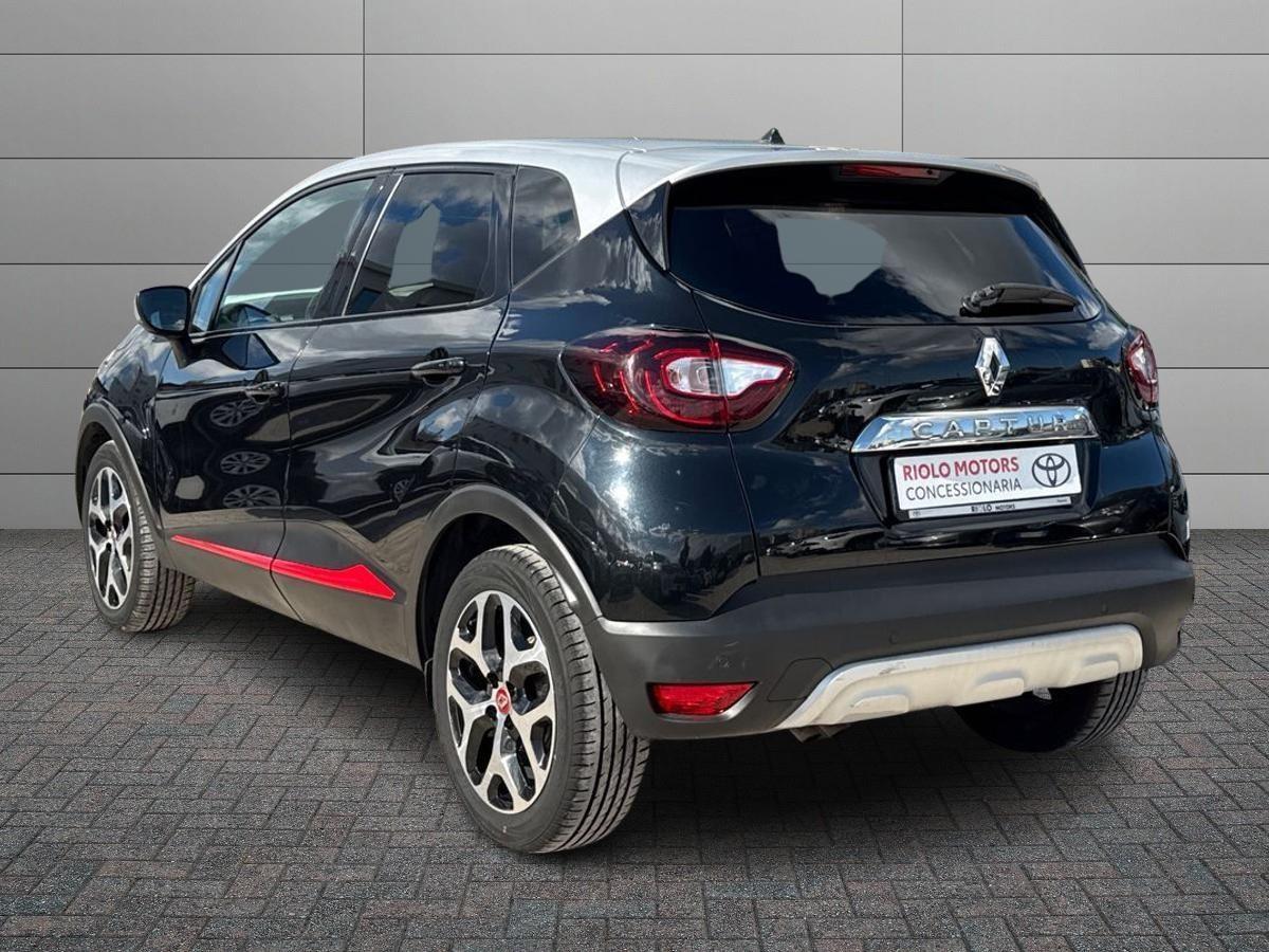 RENAULT Captur I 2017 - Captur 1.3 tce Initiale Paris 150cv edc fap