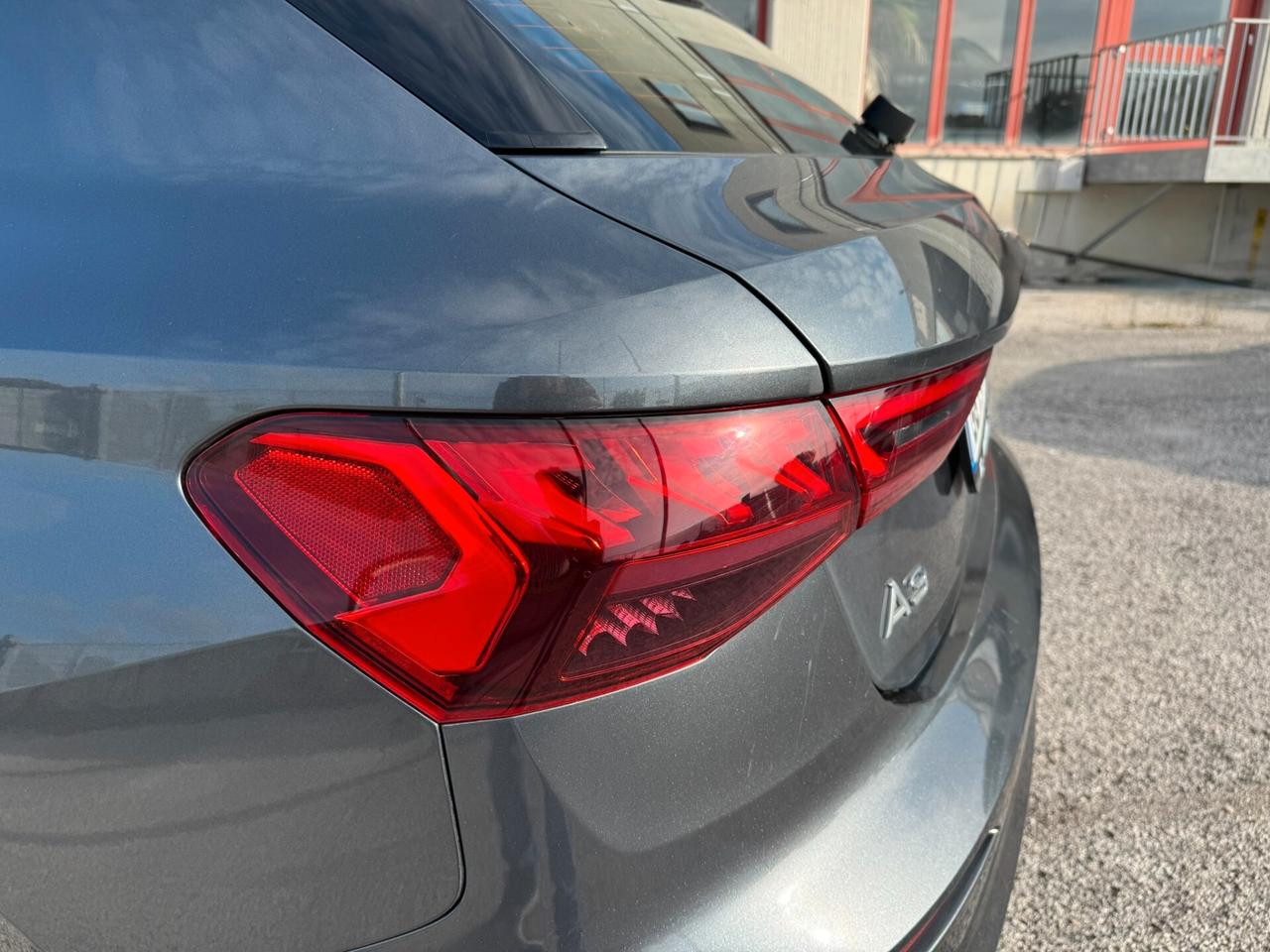 A3 SPB 1.5 G-Tron S-tronic S-Line Fari Full Led