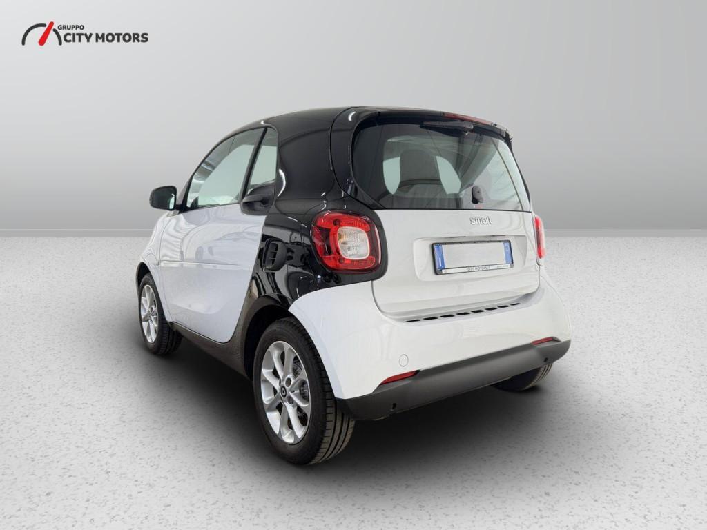 Smart fortwo coupe 1.0 Youngster twinamic