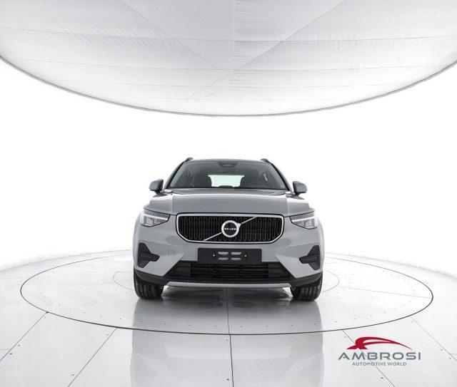 VOLVO XC40 B3 Mild hybrid Benzina Essential