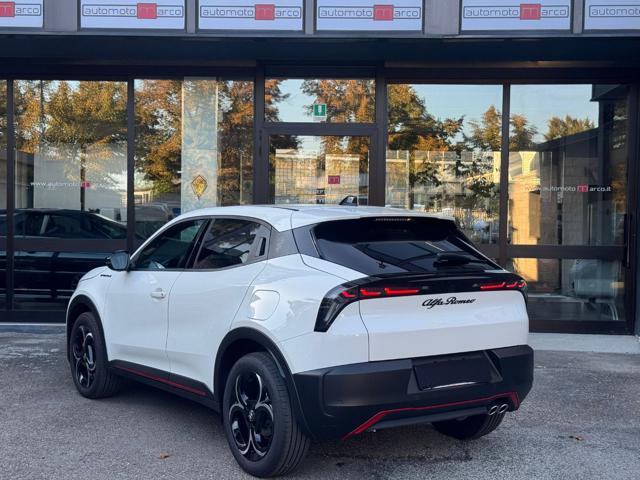 ALFA ROMEO Junior 1.2 145 CV Hybrid eDCT6 Speciale SOLO "3000 KM"