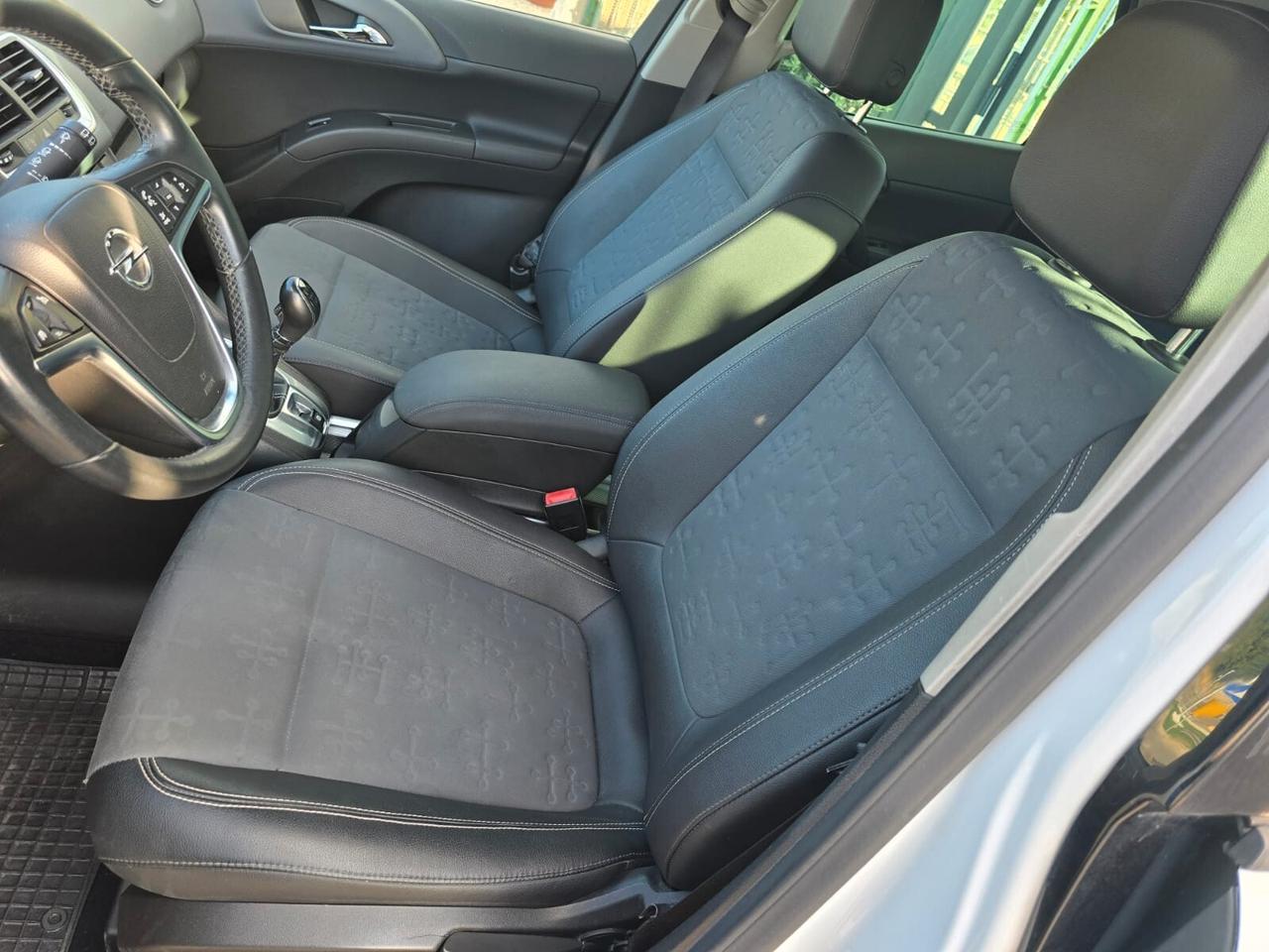 Opel Meriva 1.7 CDTI 110CV b-color Panoramic