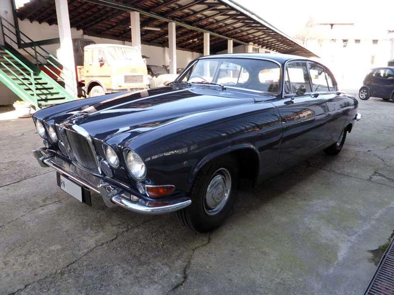 Jaguar Mark X 3.8 Saloon - 1964