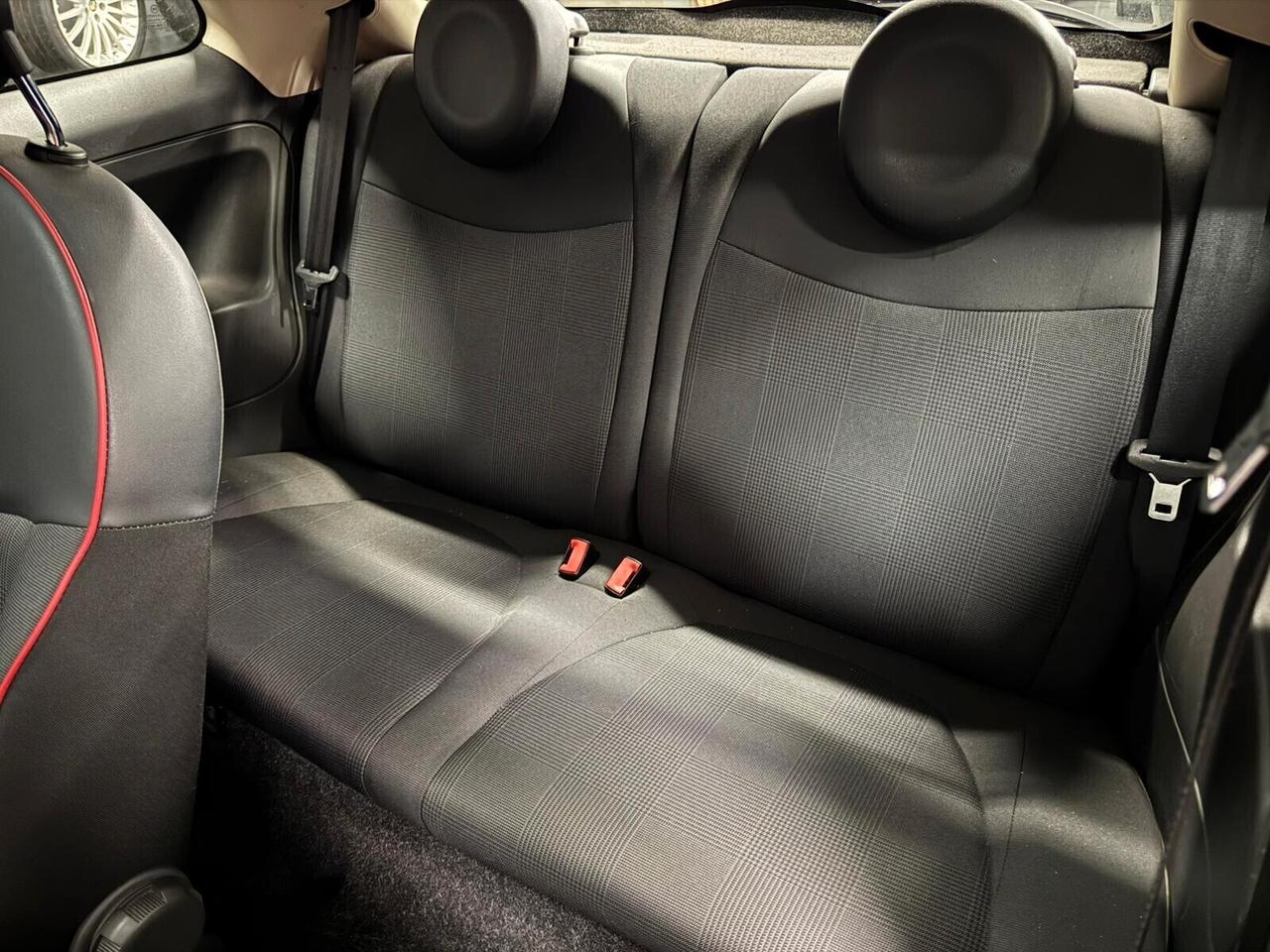 Fiat 500 1.2 Lounge GQ 2015