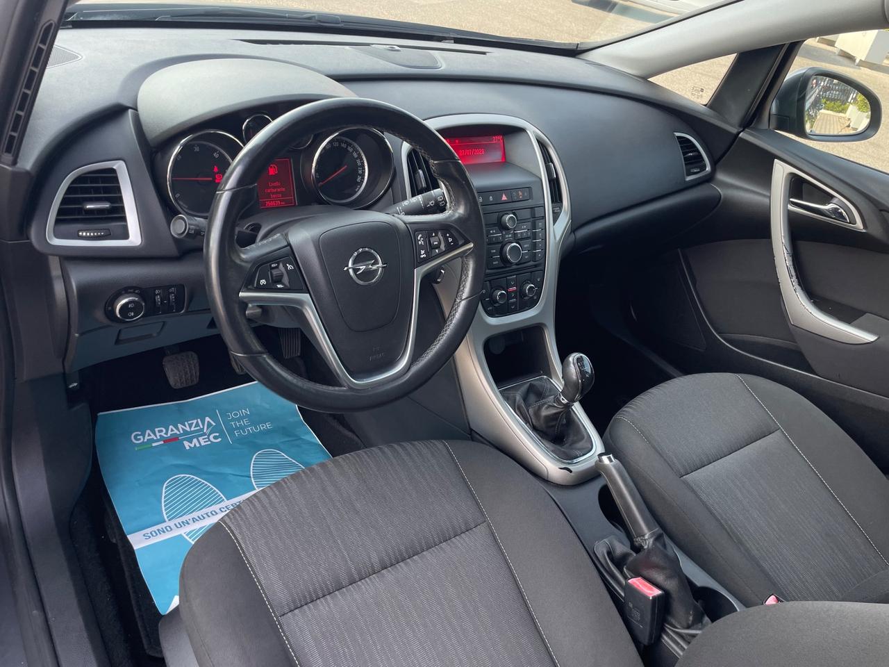 Opel Astra 1.7 CDTI 110CV 5 porte Cosmo
