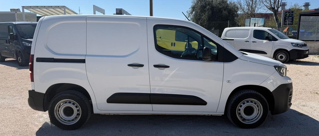Peugeot Partner BlueHDi 102 S&S PC Furgone Premium