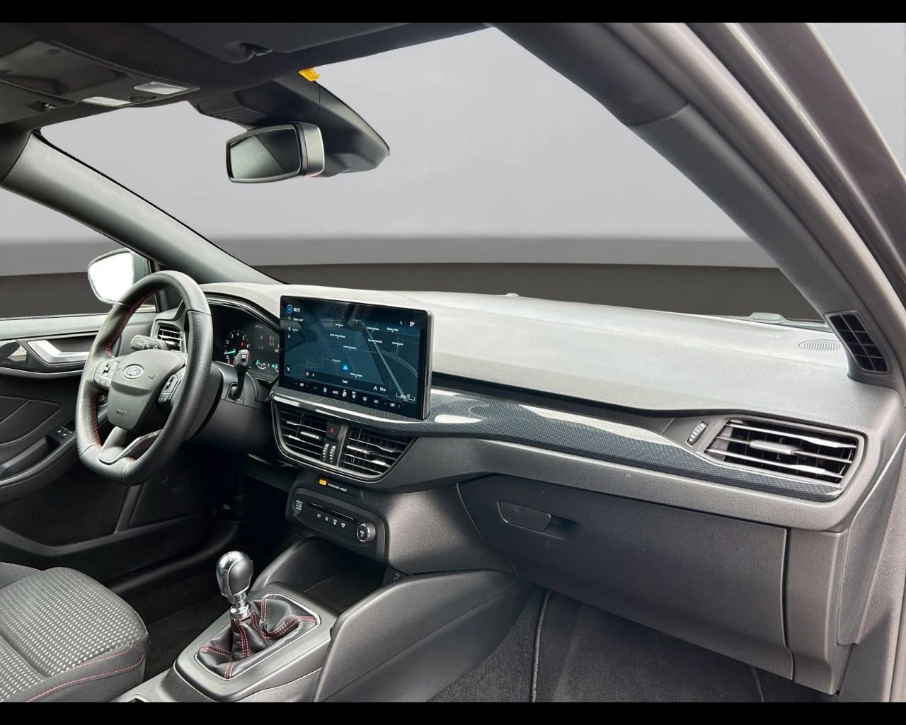 FORD Focus V 2022 - Focus 1.0 ecoboost h ST-Line 125cv