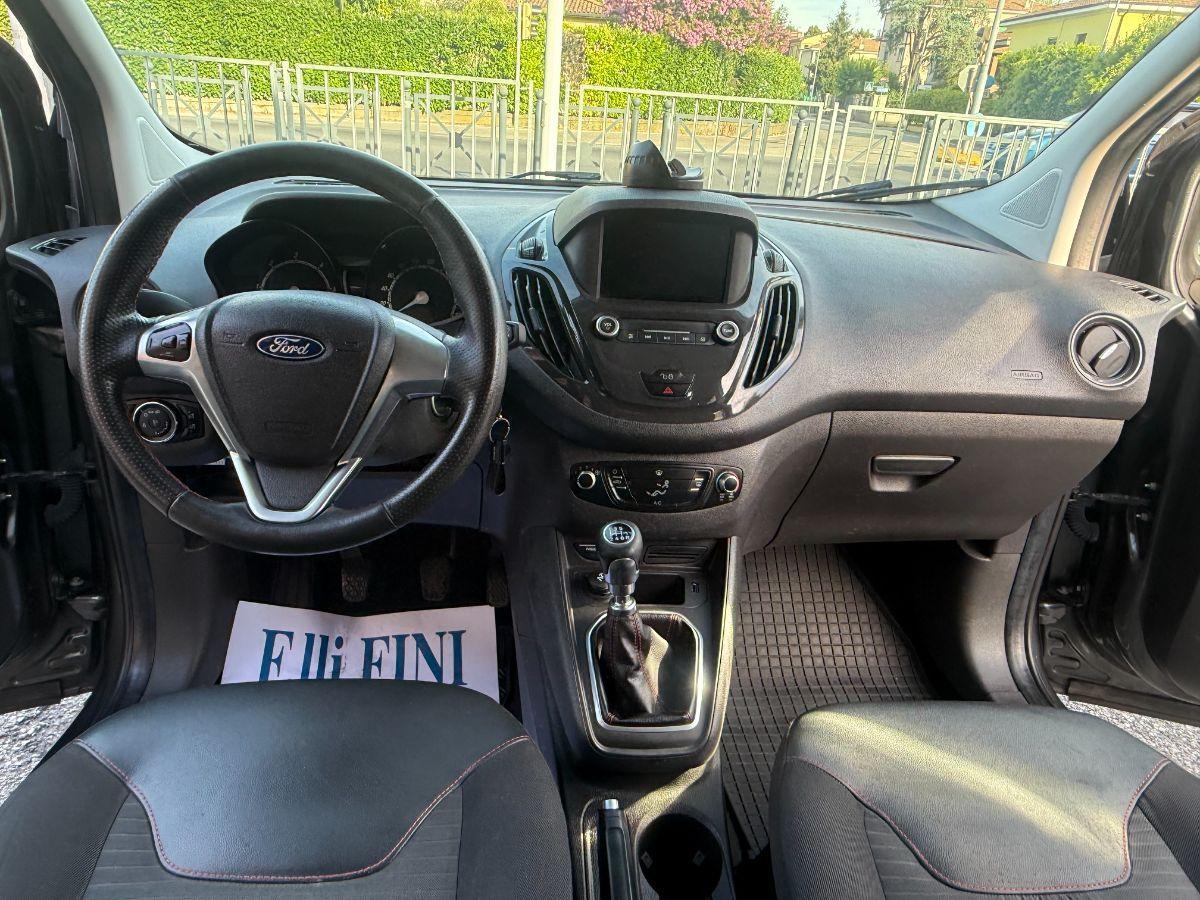 FORD - Tourneo Courier - 1.5 TDCI 100 CV Plus GANCIO TRAINO
