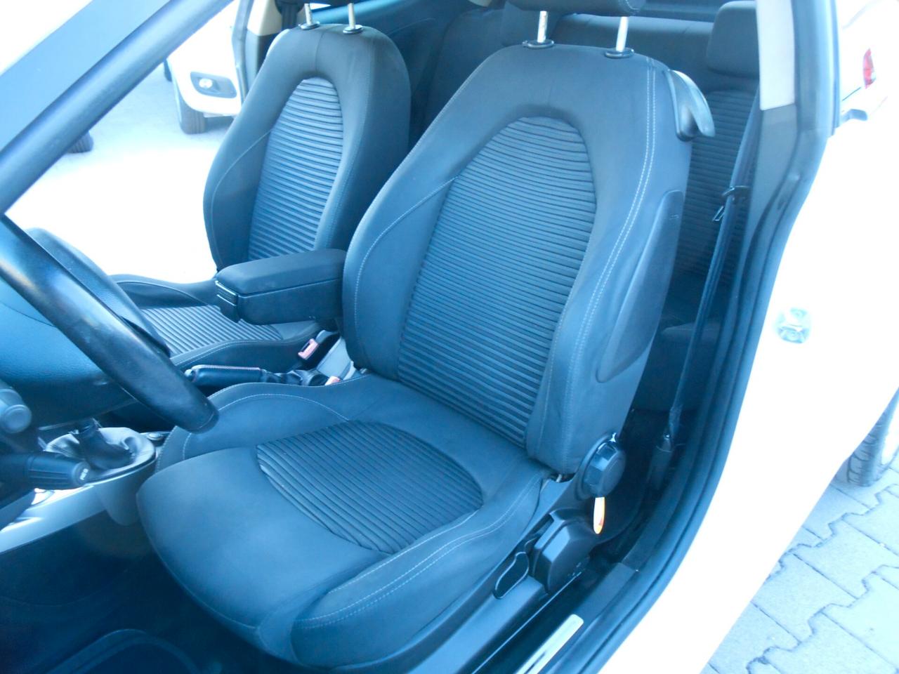 Alfa Romeo MiTo 1.3 JTDm-2 95 CV S&S Distinctive