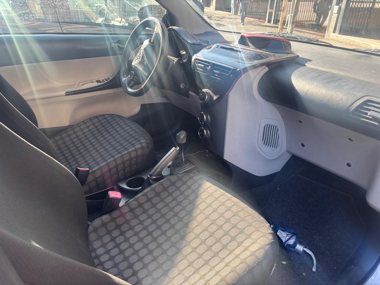 Toyota iQ 1.0 CVT Trend EURO 5