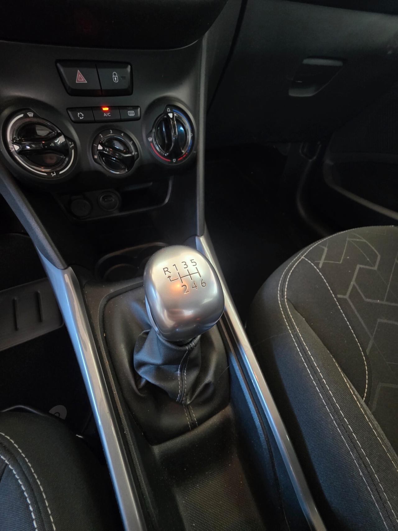 Peugeot 2008 1.5hdi 100cv 2019 FINANZIABILE