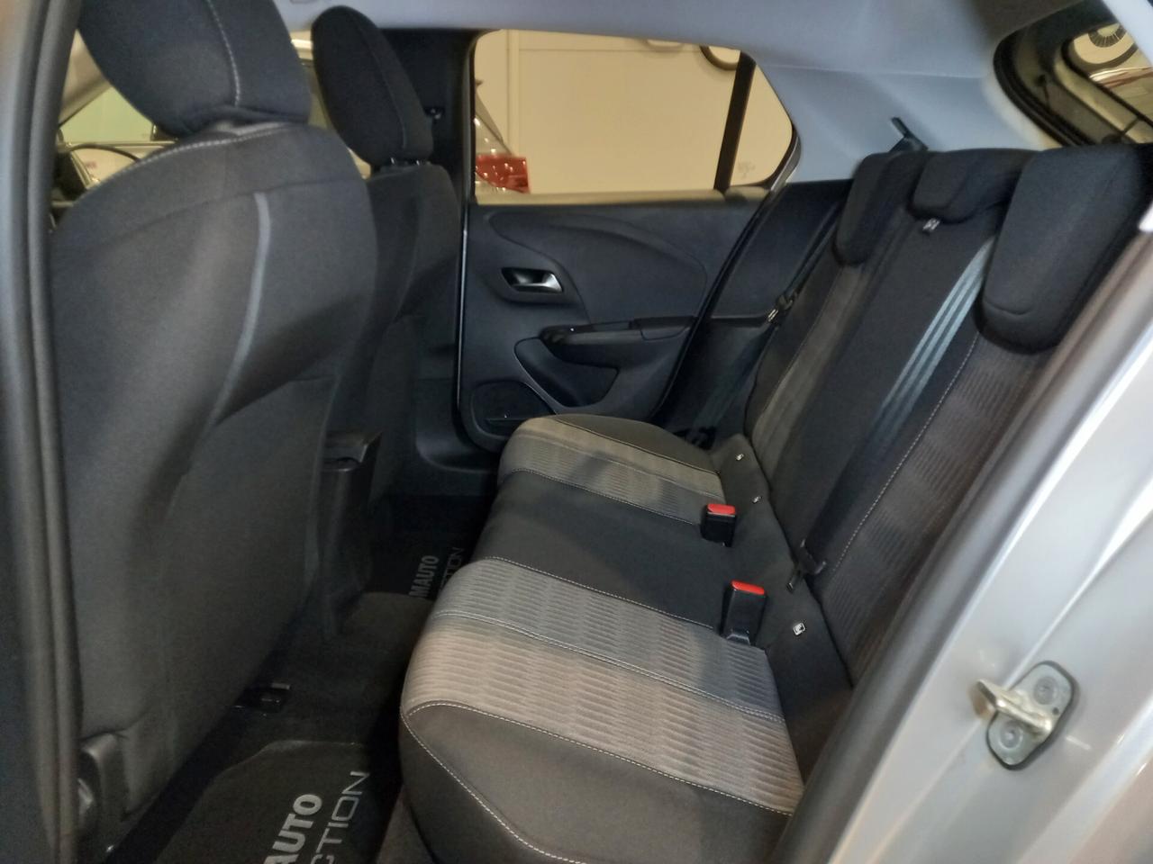 Opel Corsa 1.2 24.000 KM