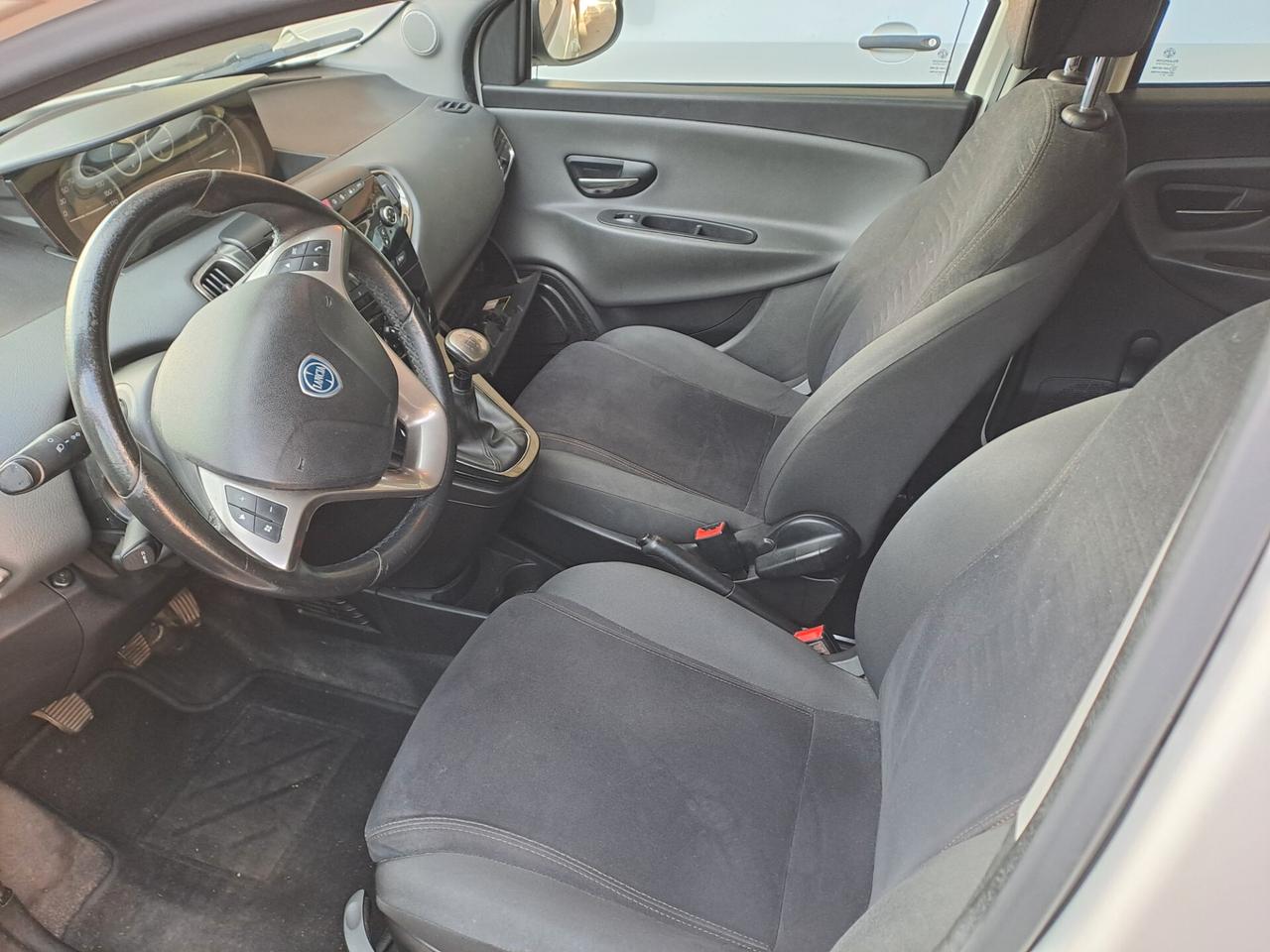 Lancia Ypsilon 1.3 MJT 16V 95 CV 5 porte S&S Gold