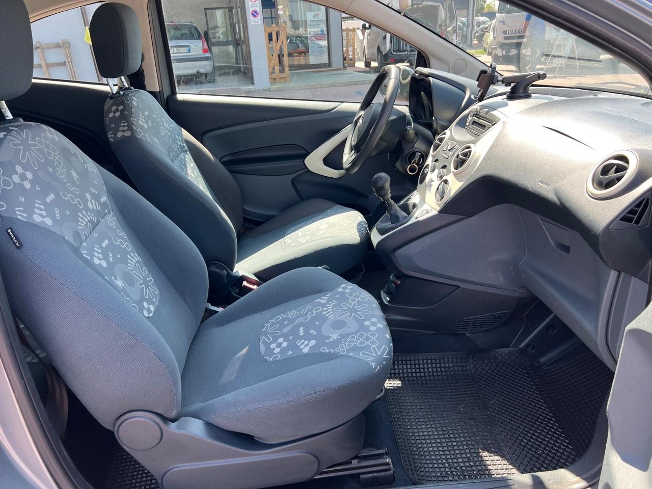 Ford Ka 1.2 8V 69CV Titanium