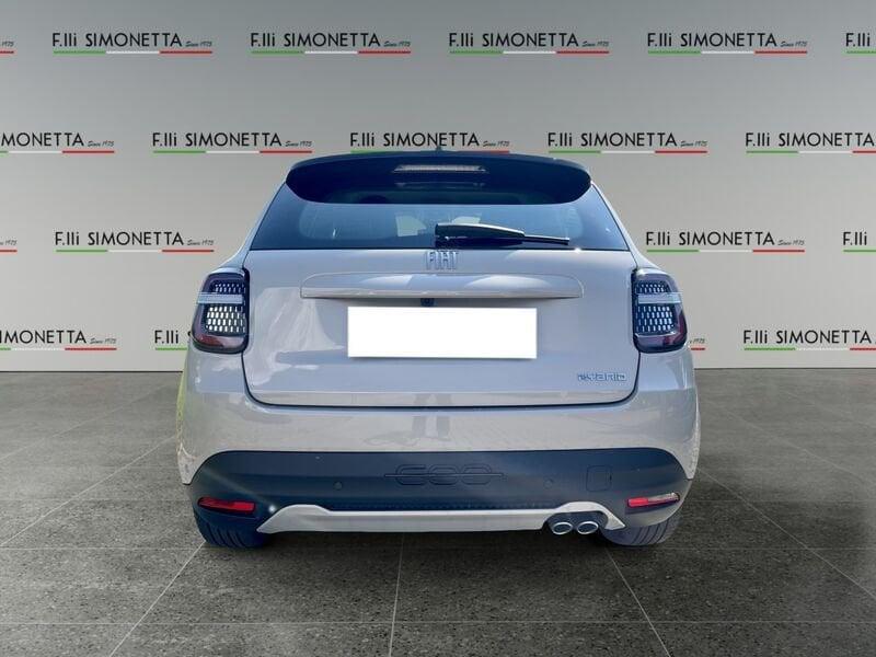 FIAT 600 1.2 hybrid 145cv auto - AZIENDALE