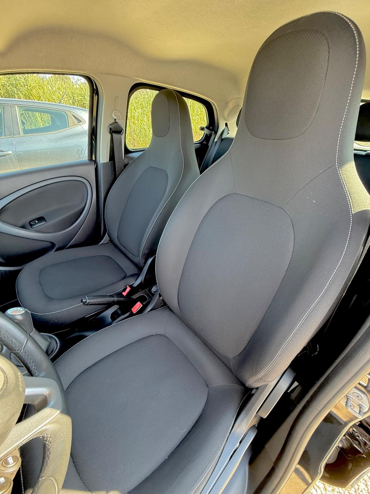 Smart ForFour 70 1.0 Passion