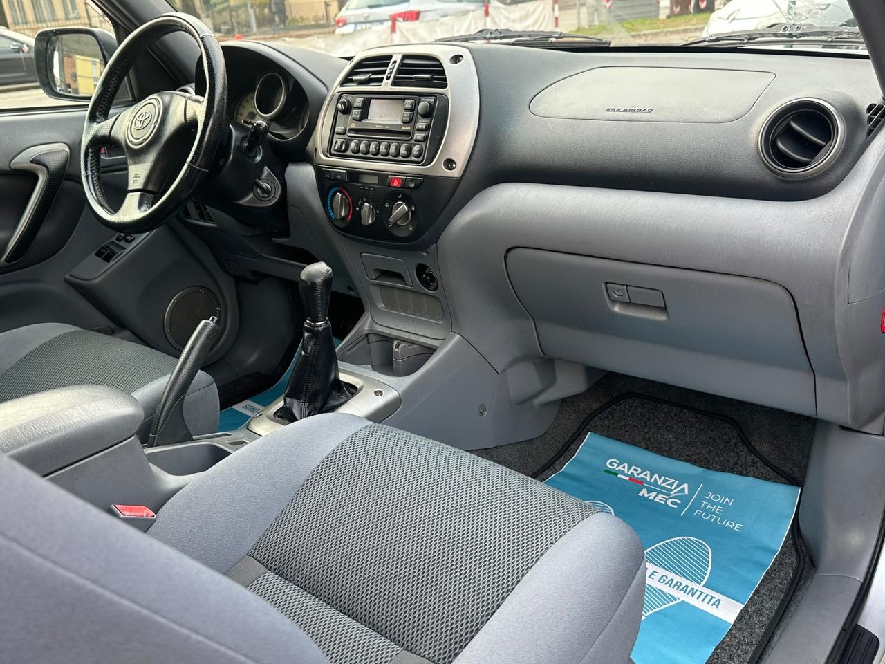 Toyota RAV 4 RAV4 2.0 Tdi D-4D cat 3 porte Sol